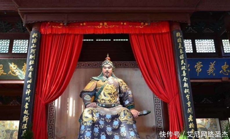 这五个人分别是秦桧,秦桧老婆王氏,张俊和万俟卨(mo qi xie),罗汝辑