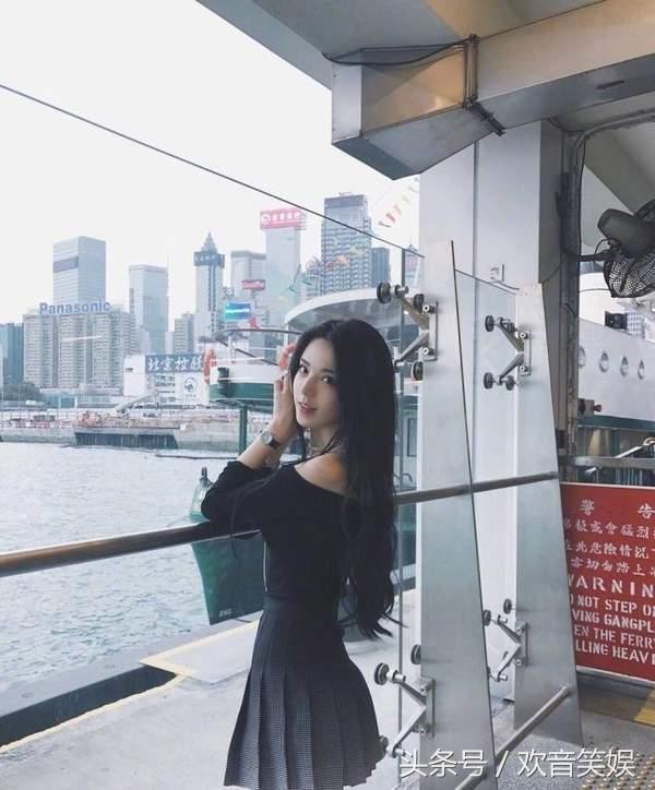 搞笑图文：其实我更喜欢藏床底下的那个男的