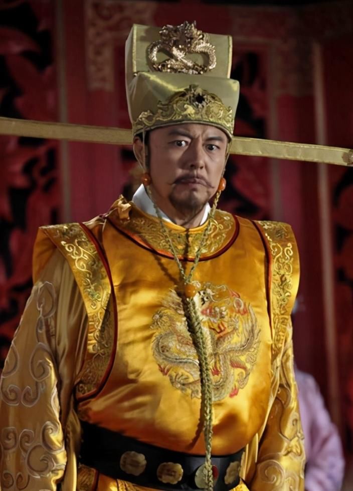 宋真宗即皇帝位,吕端以身犯险验明正身,昭示"大事不糊涂"