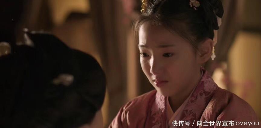 便是万历皇帝朱翊钧,他的生母名叫李彩凤,是个名叫李伟的泥瓦匠的女儿