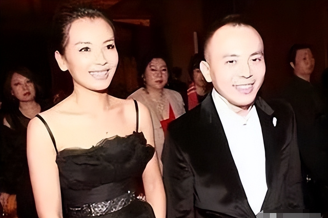 替夫还债4亿的刘涛，如今是有口皆碑的女明星，可也有对不起的人