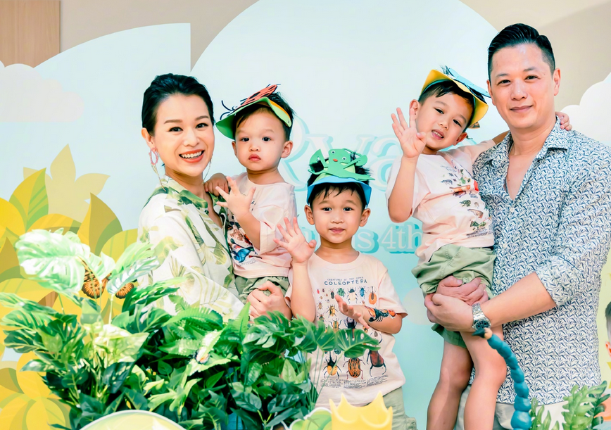 胡杏儿晒大儿子毕业照:与丈夫一起抱孩子合照,孩子长相好似父亲