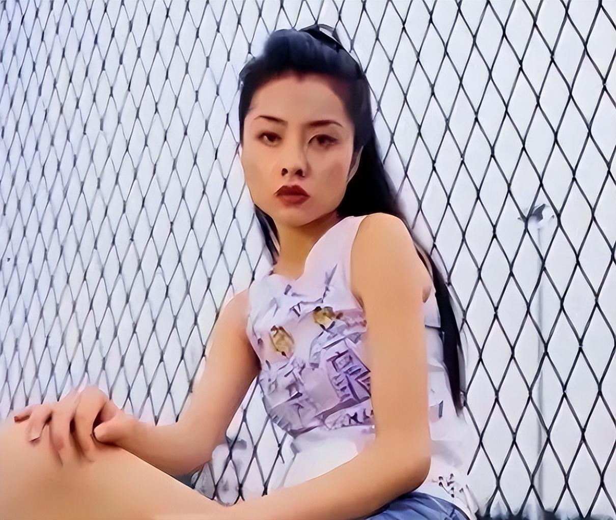 明明从大饼脸变小v脸,却死不承认整容?醒醒吧,已经被基因出卖