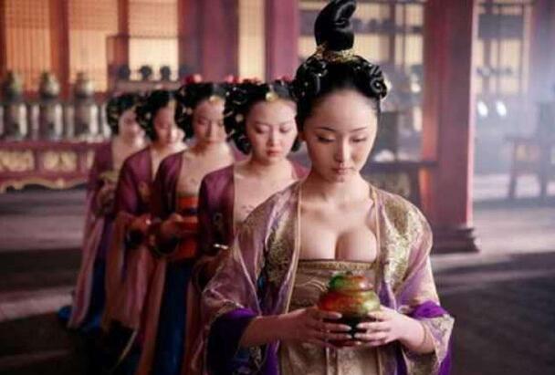 古代皇帝惩罚宫女手段残忍，竟要让古代的宫女受这种屈辱！