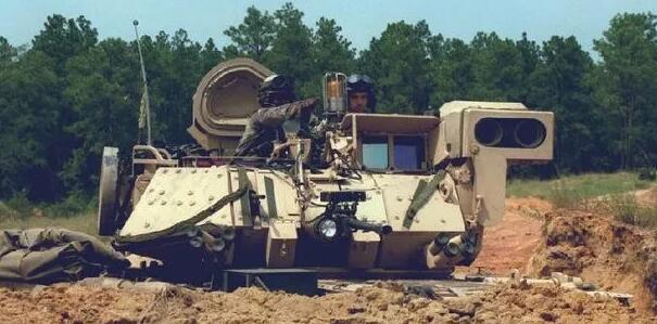 美军最新M2A4步战车公布 我军04式步战车最强劲敌！