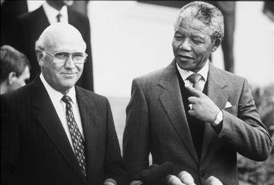 南非废除种族隔离制度，他与曼德拉功劳相当，却被国民几乎遗忘掉(2)