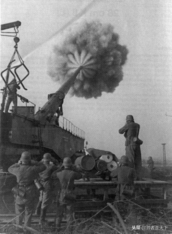 1350吨重的大炮，炮弹可击穿10米厚混凝土墙，成功摧毁苏军弹药库