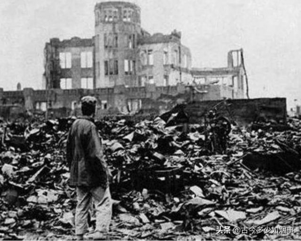 二战时，为什么美国比德国先造出原子弹，另日本挨原子弹冤不冤