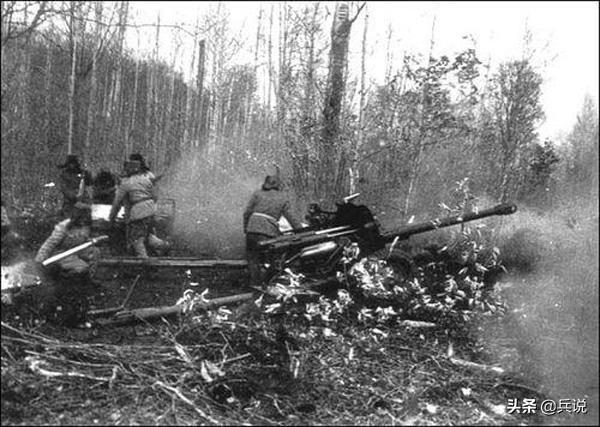 珍宝岛之战，两军不惜代价，争夺炸损T-62坦克，如今陈列军博