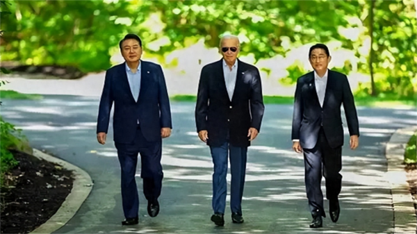 美国支持日本核污水排海岸田拿两百万美元见面礼感谢拜登