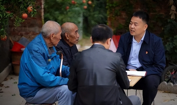 村主任要免职村支书成最大赢家农村以后一人主掌了