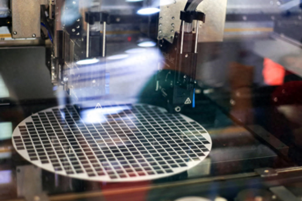 中芯国际停止生产28nm芯片外媒严重了