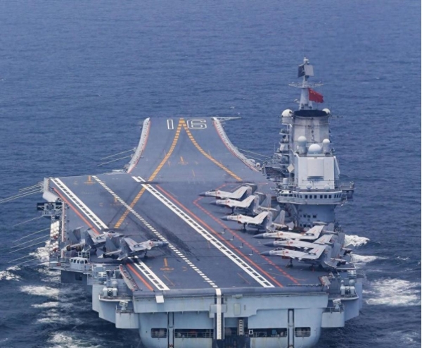 中国005号航母曝光或将超越美国福特号为何备受瞩目