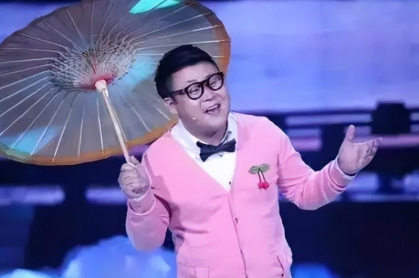 玖月奇迹离婚4年,再看王小玮和王小海的处境,现状天差地别