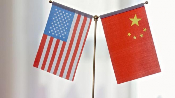中美两国领导人互致贺信庆祝两国建交45周年