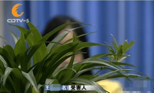 女子约会时突然失忆，醒来发现“裙子反着穿”，直言让自己恶心