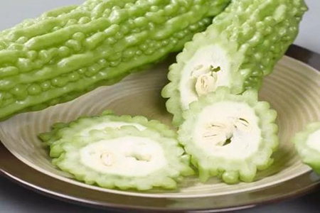 口干口苦的原因和治疗方法