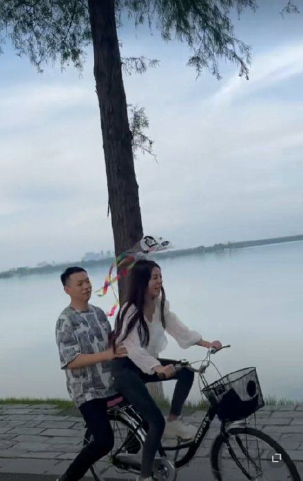爷青结！药水哥宣布恋情 此前叫嚣向佐被打趴 