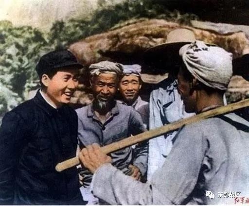 毛主席逝世45周年，我们永远怀念您……