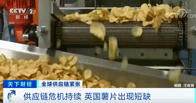 在这个国家，很多人爱吃的薯片区货架，空了！