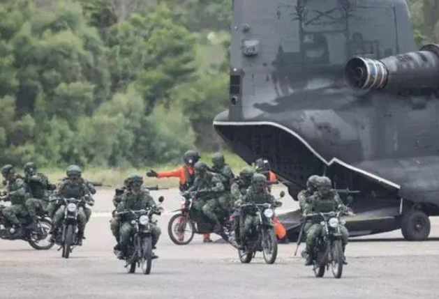 美国特种部队台湾活动，湾湾真正“最严峻的时刻”