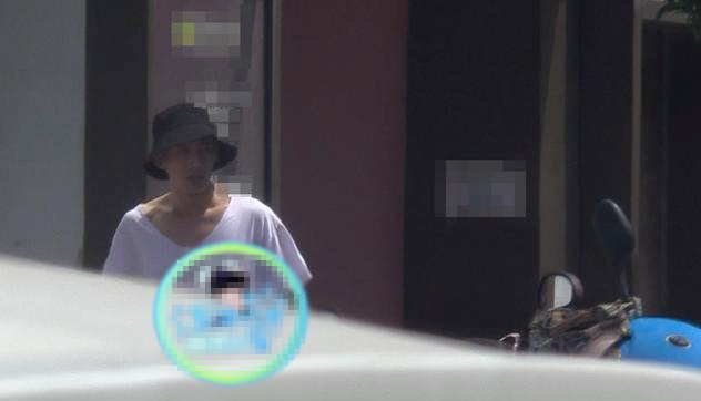 张予曦刘学义恋情疑曝光 男方收工后直奔女方家中