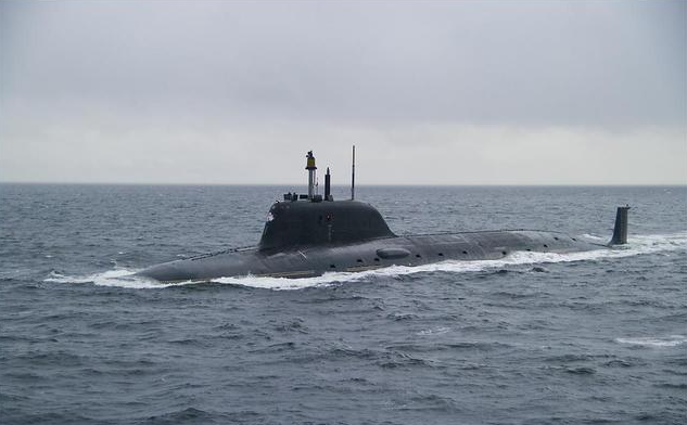俄罗斯的远海之矛---亚森攻击型核潜艇