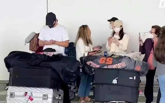 到咯！玄彬孙艺珍夫妇抵达洛杉矶开启蜜月之旅