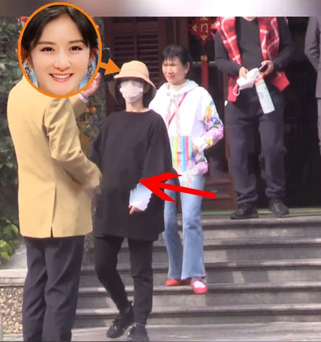 谢娜二胎孕肚曝光 孕肚明显疑快要生宝宝