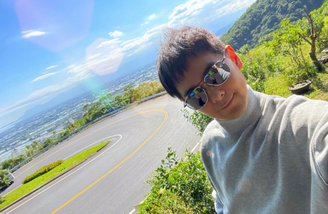 林志颖重返《放羊的星星》拍摄地，时隔14年依旧帅气，满满回忆杀