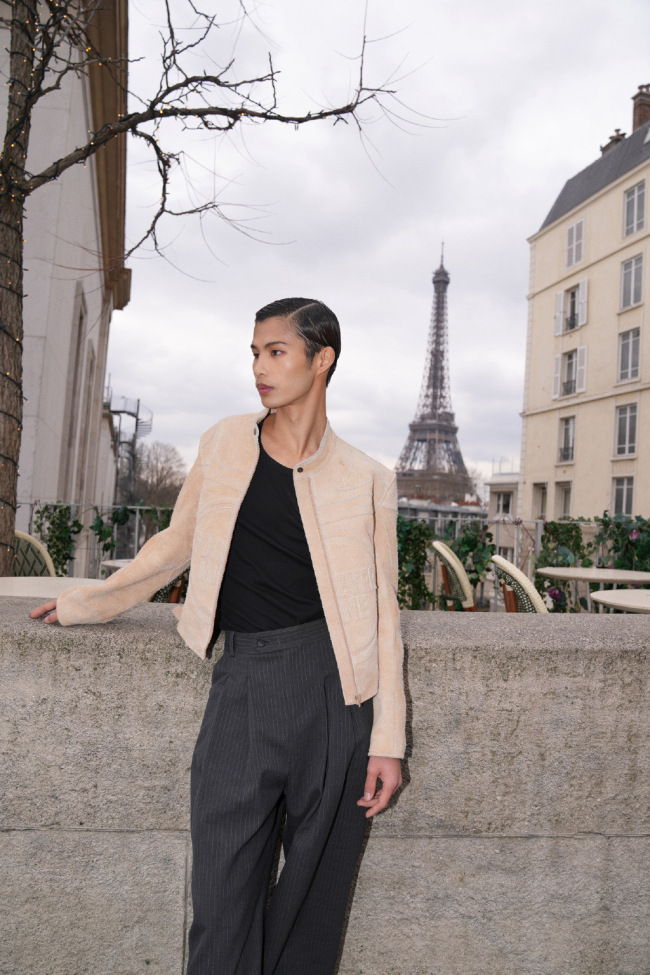 陆仙人巴黎时装周首秀 从小网红成长为国际超模