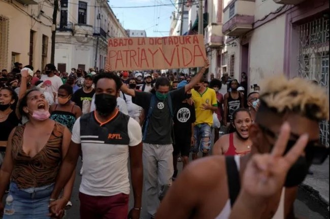 “哈瓦那之春”？颜色革命正在发生！