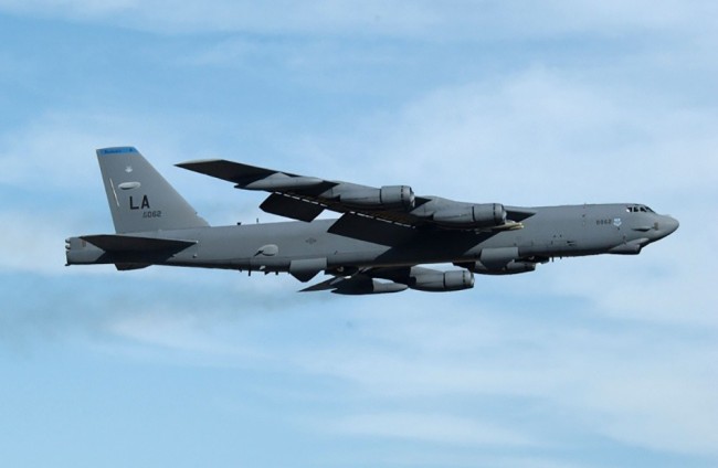 美国B-52H战略轰炸机，未来可携带高超声速导弹。