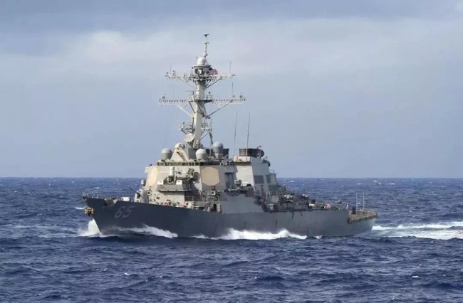 美导弹驱逐舰未经中国政府批准非法闯入南沙
