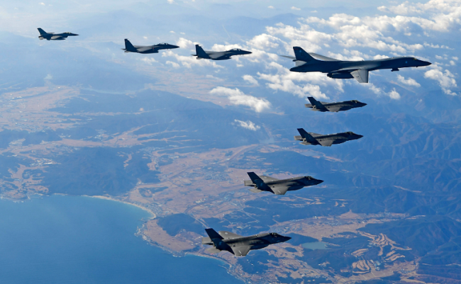韩美联合空中演习“低调”启动，出动100余架战机