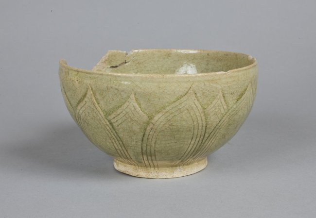 韩国出土的中国青瓷碗
