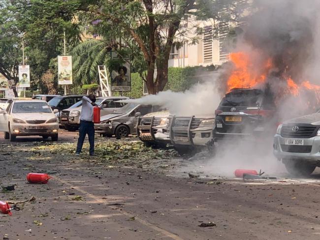 乌干达首都发生爆炸袭击 致6死33伤 中使馆提醒