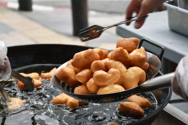 航司盯上餐饮？泰航炸油条月入百万 日航卖便当入账千万