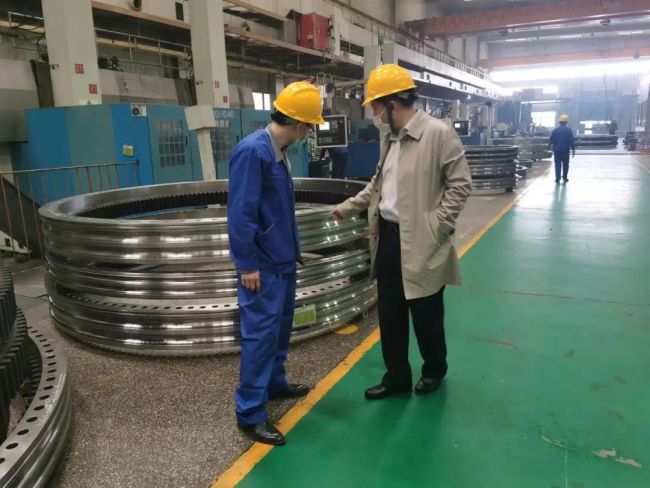 做强供应链金融服务稳链固链强链助实体